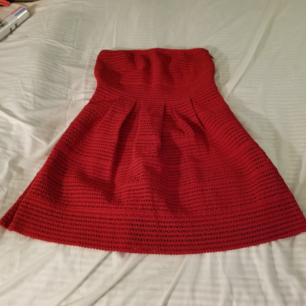 Sleeveless dress
